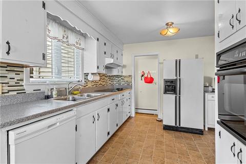 269 Cass Ave, Woonsocket, RI 02895 photo 10