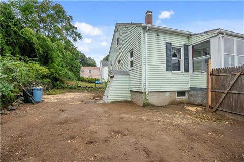201 Saint Barnabe St, Woonsocket, RI 02895 photo 26