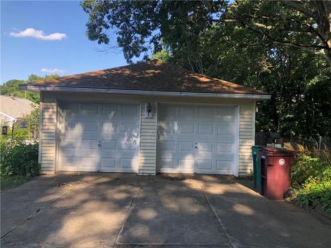152 Rhodes Ave, Woonsocket, RI 02895 photo 5