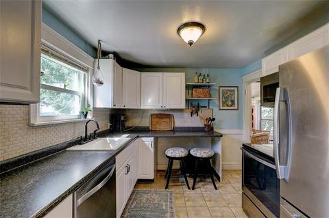 267 Holmes Rd, Warwick, RI 02888 photo 12