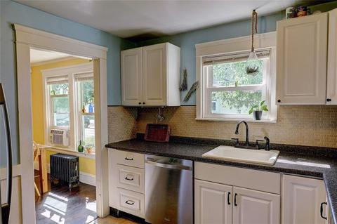 267 Holmes Rd, Warwick, RI 02888 photo 15
