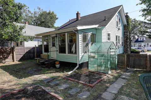 267 Holmes Rd, Warwick, RI 02888 photo 33