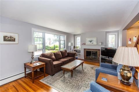 57 Lancaster Ave, Warwick, RI 02886 photo 12