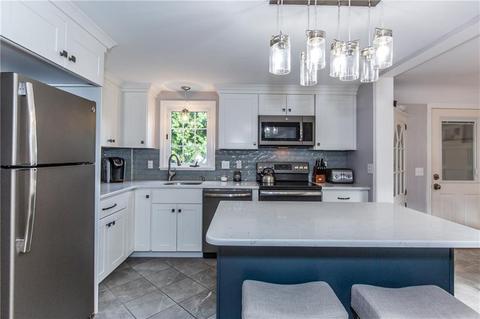 57 Lancaster Ave, Warwick, RI 02886 photo 4