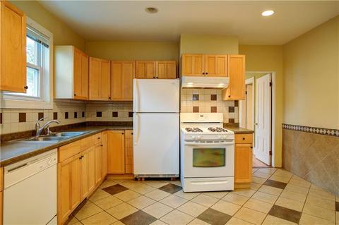 60 E Transit St, Providence, RI 02906 photo 10