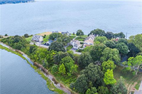7 15th Ave, Warwick, RI 02886 photo 6