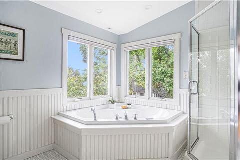 7 15th Ave, Warwick, RI 02886 photo 38