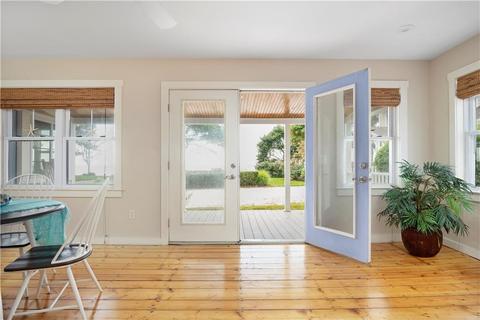 7 15th Ave, Warwick, RI 02886 photo 33