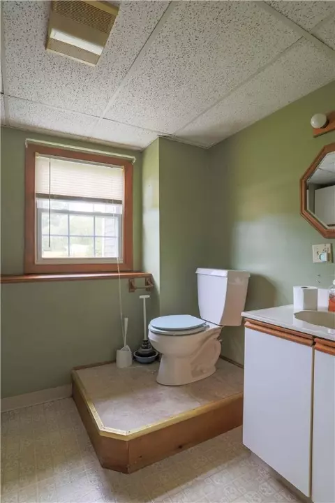 2 Holmes St, Westerly, RI 02891 photo 13
