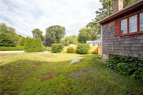 2 Holmes St, Westerly, RI 02891 photo 35