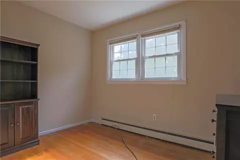 2 Holmes St, Westerly, RI 02891 photo 20