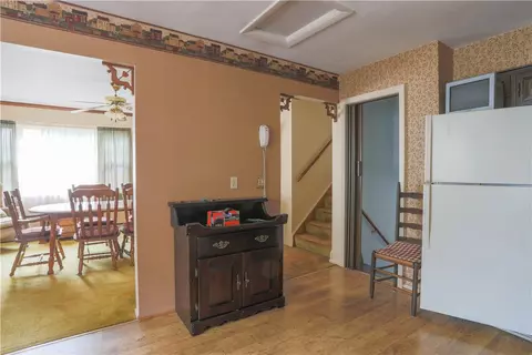 2 Holmes St, Westerly, RI 02891 photo 10