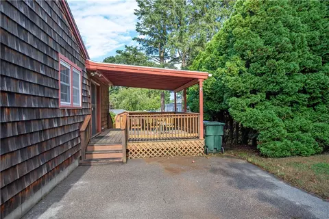 2 Holmes St, Westerly, RI 02891 photo 28