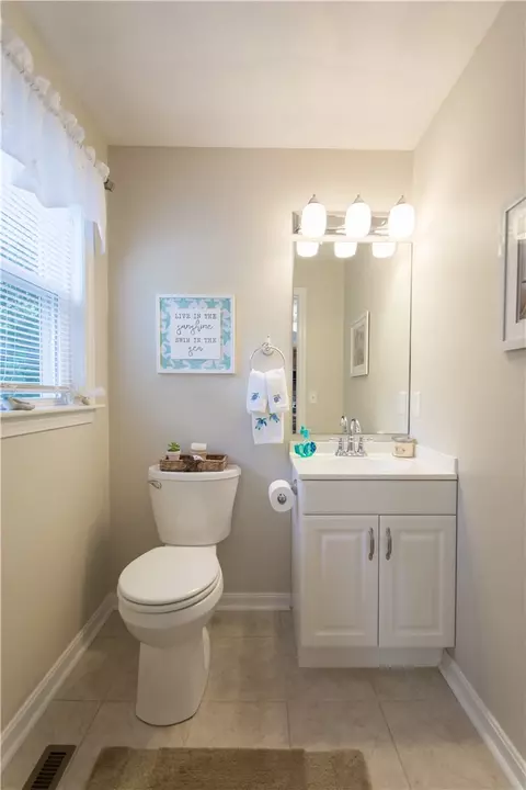 60 Cobblestone Ter, Coventry, RI 02816 photo 33