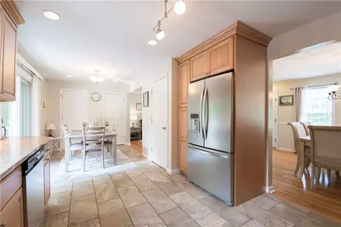 60 Cobblestone Ter, Coventry, RI 02816 photo 7