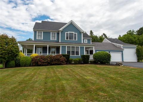 33 Paddock Ln, Middletown, RI 02842 photo 1