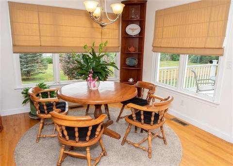33 Paddock Ln, Middletown, RI 02842 photo 14