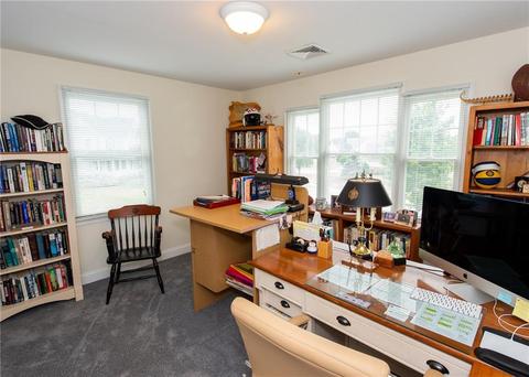 33 Paddock Ln, Middletown, RI 02842 photo 34