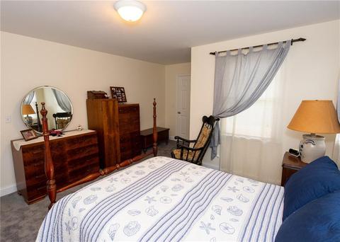 33 Paddock Ln, Middletown, RI 02842 photo 31