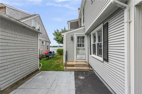 4 Locust Ter, Warren, RI 02885 photo 26