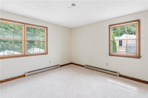 4 Locust Ter, Warren, RI 02885 photo 24