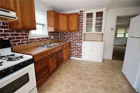 45 Bush Ave, Warwick, RI 02889 photo 8
