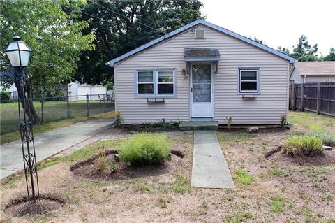 45 Bush Ave, Warwick, RI 02889 photo 1