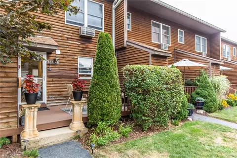 200 Post Rd #523, Warwick, RI 02888 photo 3