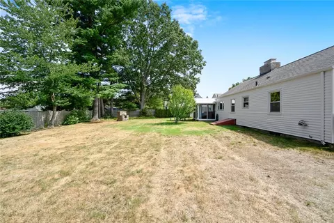 41 Squantum Dr, Warwick, RI 02888 photo 26