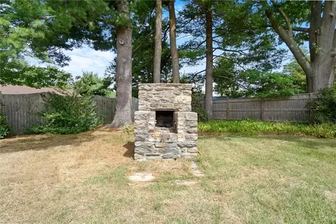 41 Squantum Dr, Warwick, RI 02888 photo 29
