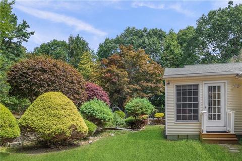 13 David Dr, Coventry, RI 02816 photo 5
