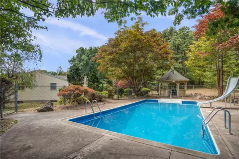 13 David Dr, Coventry, RI 02816 photo 9