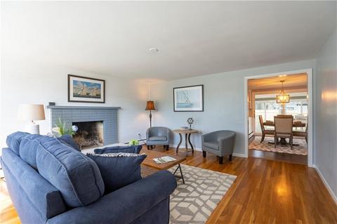 63 Stanmore Rd, Warwick, RI 02889 photo 3