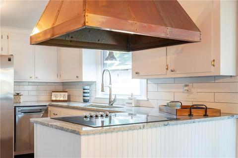 63 Stanmore Rd, Warwick, RI 02889 photo 9