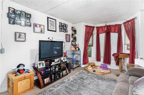 44 Oak St, Woonsocket, RI 02895 photo 15