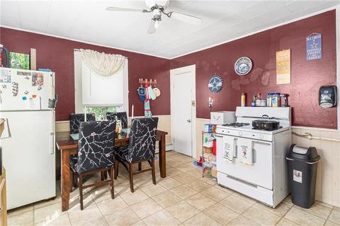 44 Oak St, Woonsocket, RI 02895 photo 11