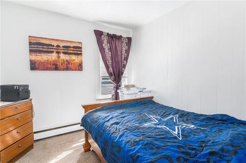 44 Oak St, Woonsocket, RI 02895 photo 13