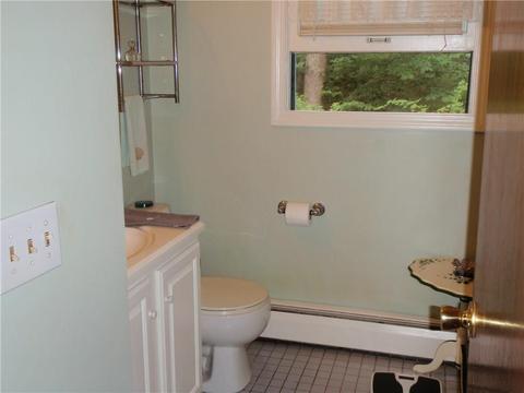 211 W Shore Dr, Exeter, RI 02822 photo 10