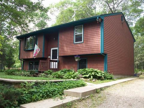 211 W Shore Dr, Exeter, RI 02822 photo 1
