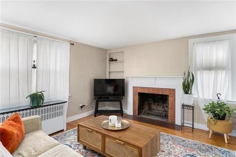 1867 Warwick Ave, Warwick, RI 02889 photo 4