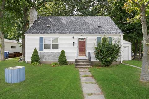 1867 Warwick Ave, Warwick, RI 02889 photo 2