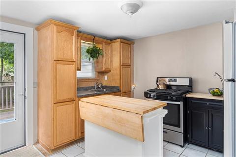 1867 Warwick Ave, Warwick, RI 02889 photo 8