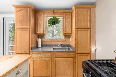 1867 Warwick Ave, Warwick, RI 02889 photo 10