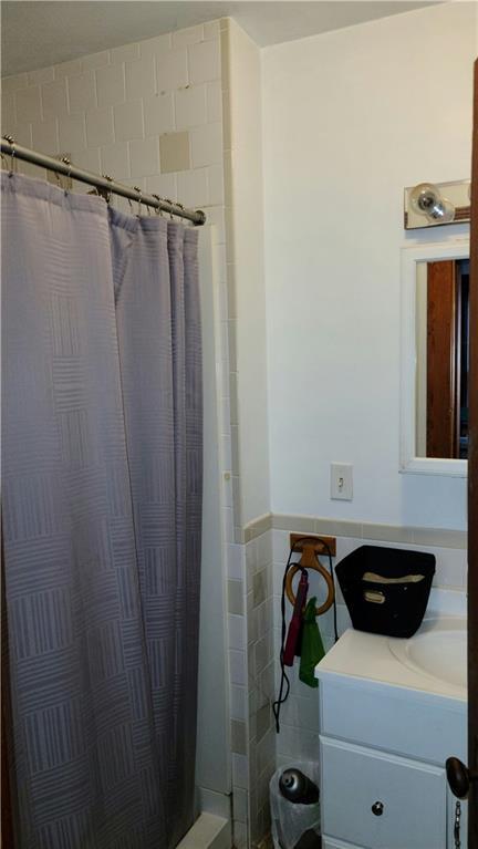209 Harrison Ave, Woonsocket, RI 02895 photo 14