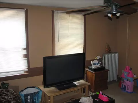192 High St, Woonsocket, RI 02895 photo 29