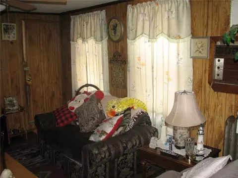 192 High St, Woonsocket, RI 02895 photo 13