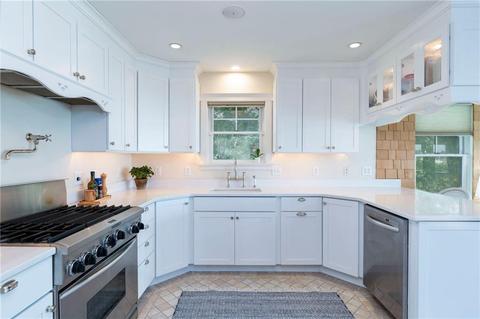 31 Pasadena Ave, Westerly, RI 02891 photo 13