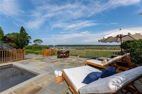 31 Pasadena Ave, Westerly, RI 02891 photo 5