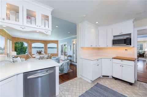 31 Pasadena Ave, Westerly, RI 02891 photo 14