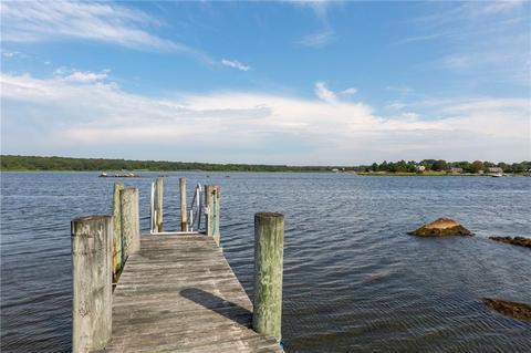 31 Pasadena Ave, Westerly, RI 02891 photo 4